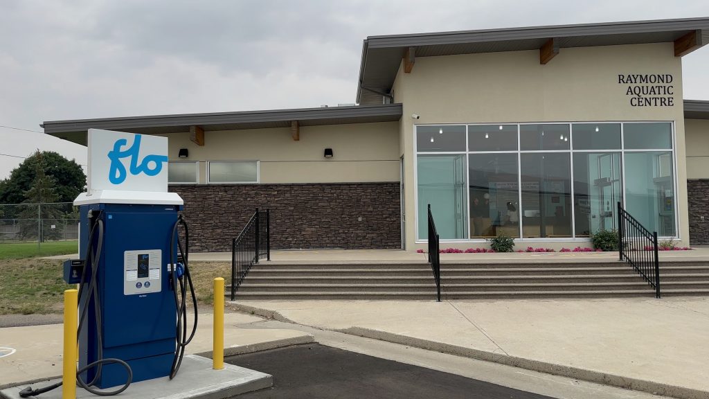 Raymond Aquatic Center with Level III EV Charger